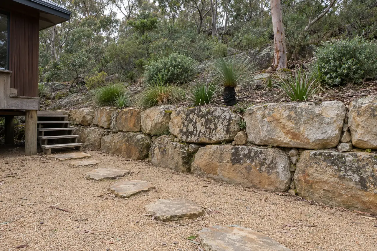 Sandstone boulder retaining wall